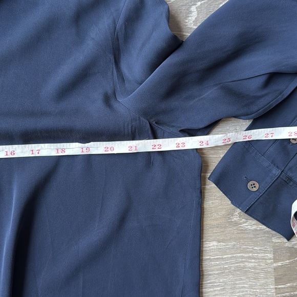 The Row Women's Navy Blue Silk Button Down Blouse top 14 - Picture 11 of 12